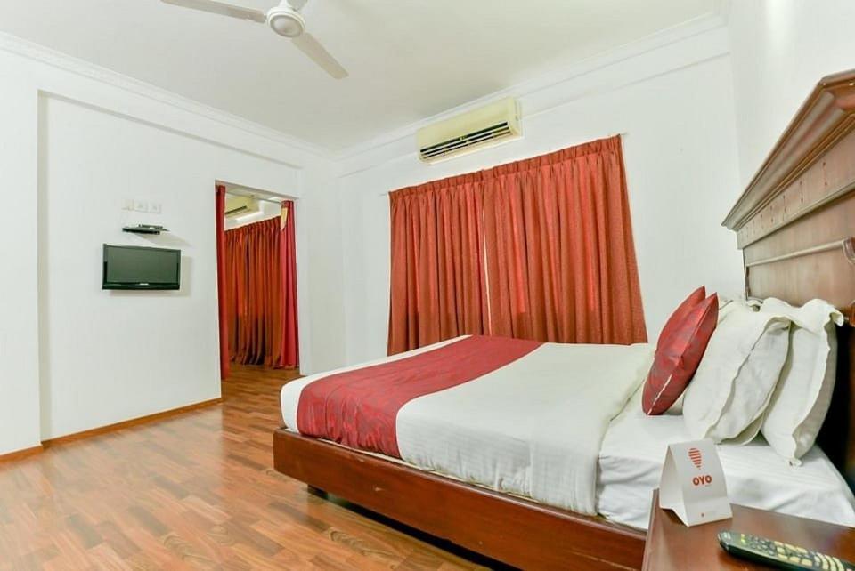Centre Point Hotel Kochi Kültér fotó